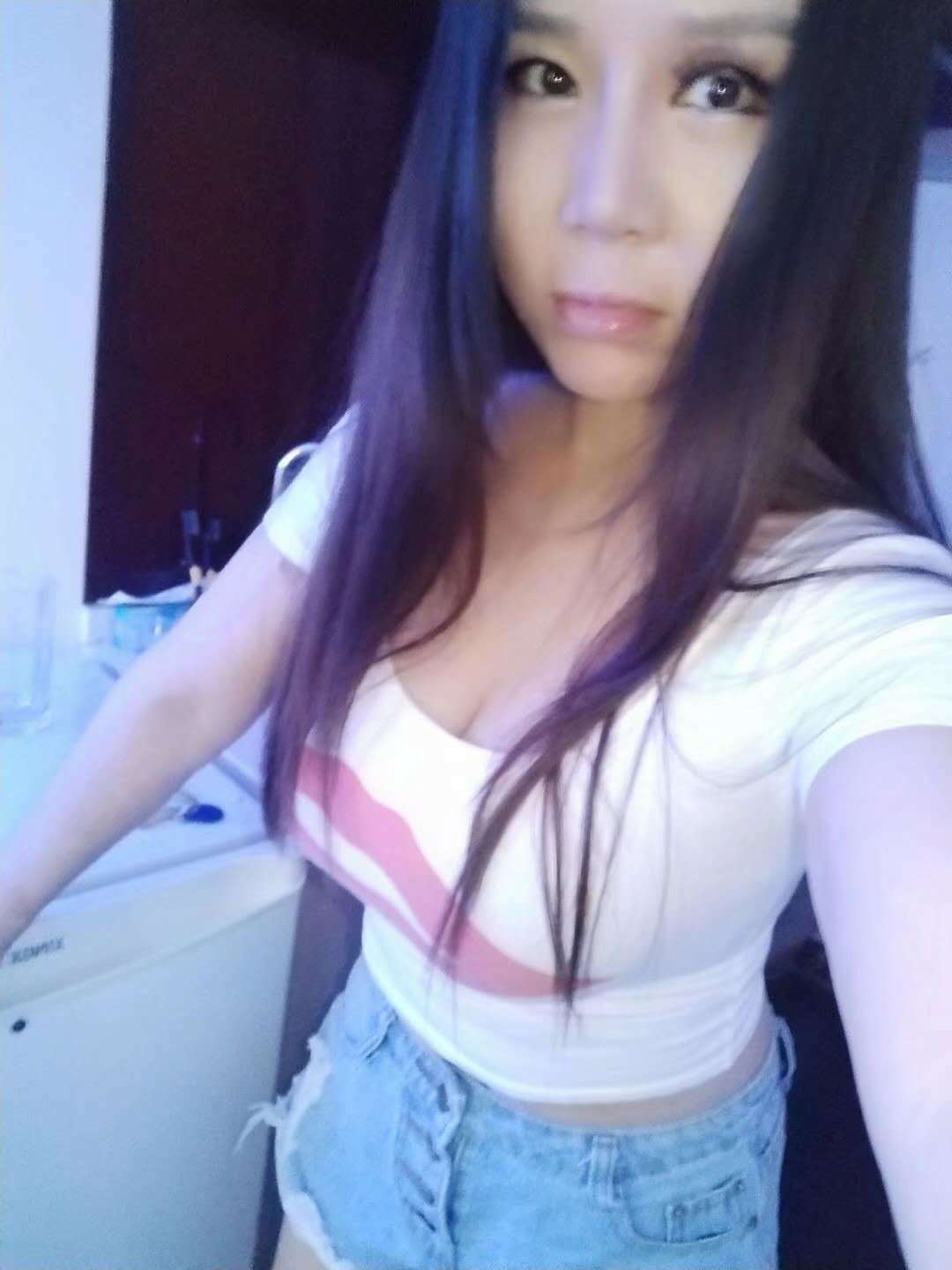 杨浦区美艳丰满小少妇姚姚